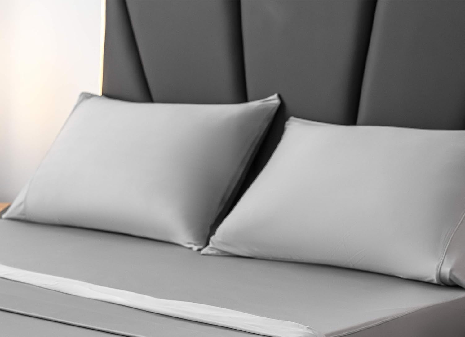 Premium Bed Sheet Set - 4 Piece Set - Hotel Luxury Bed Sheets - Extra Soft - Deep Pockets - Easy Fit - Breathable & Cooling - Wrinkle Free - Comfy (King, Gray)