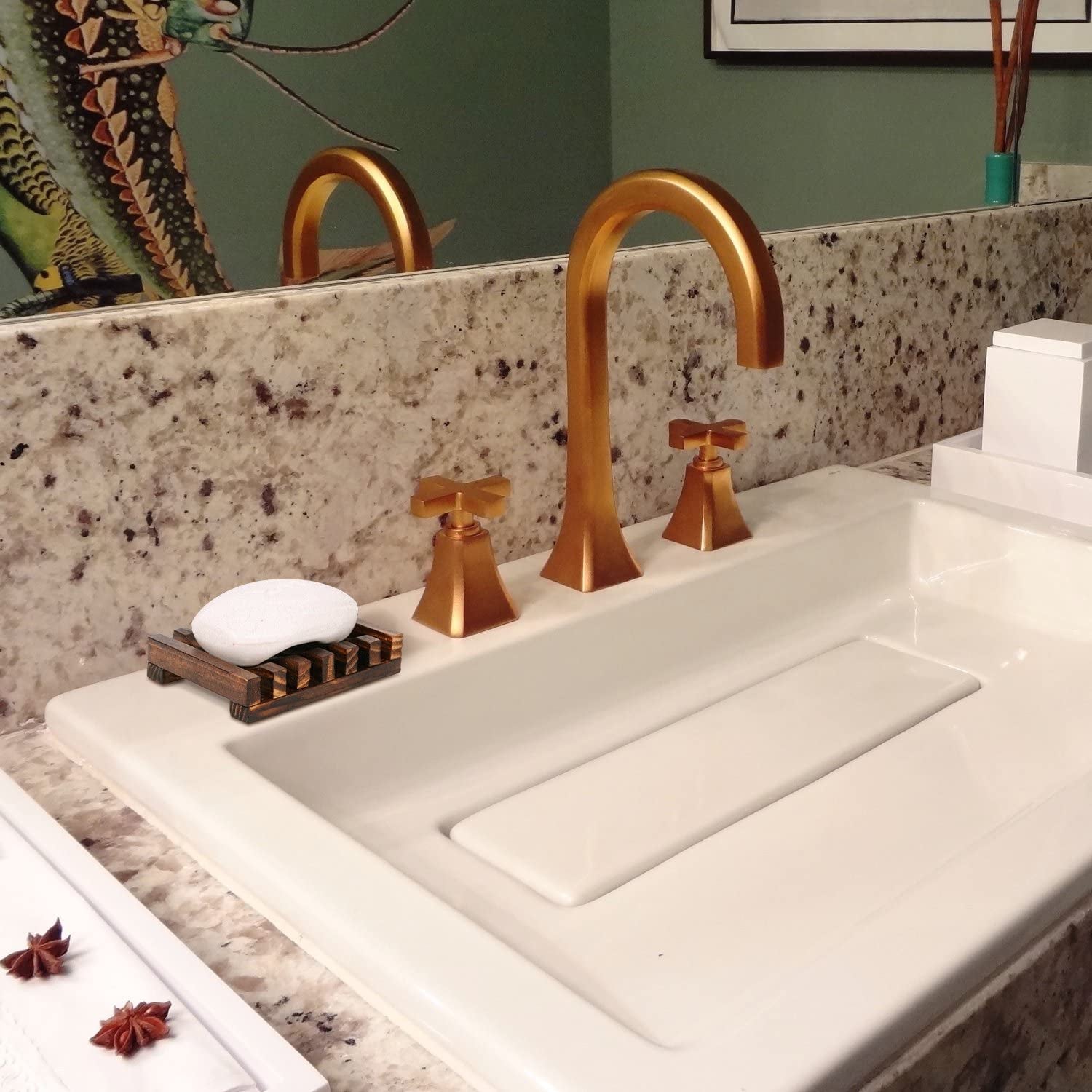 Wooden Soap Dish Soap Saver Holder Soap Tray for Bathroom Shower Rectangular Sink Drainer Hand Craft for Soap,Sponges and More (1Pack)